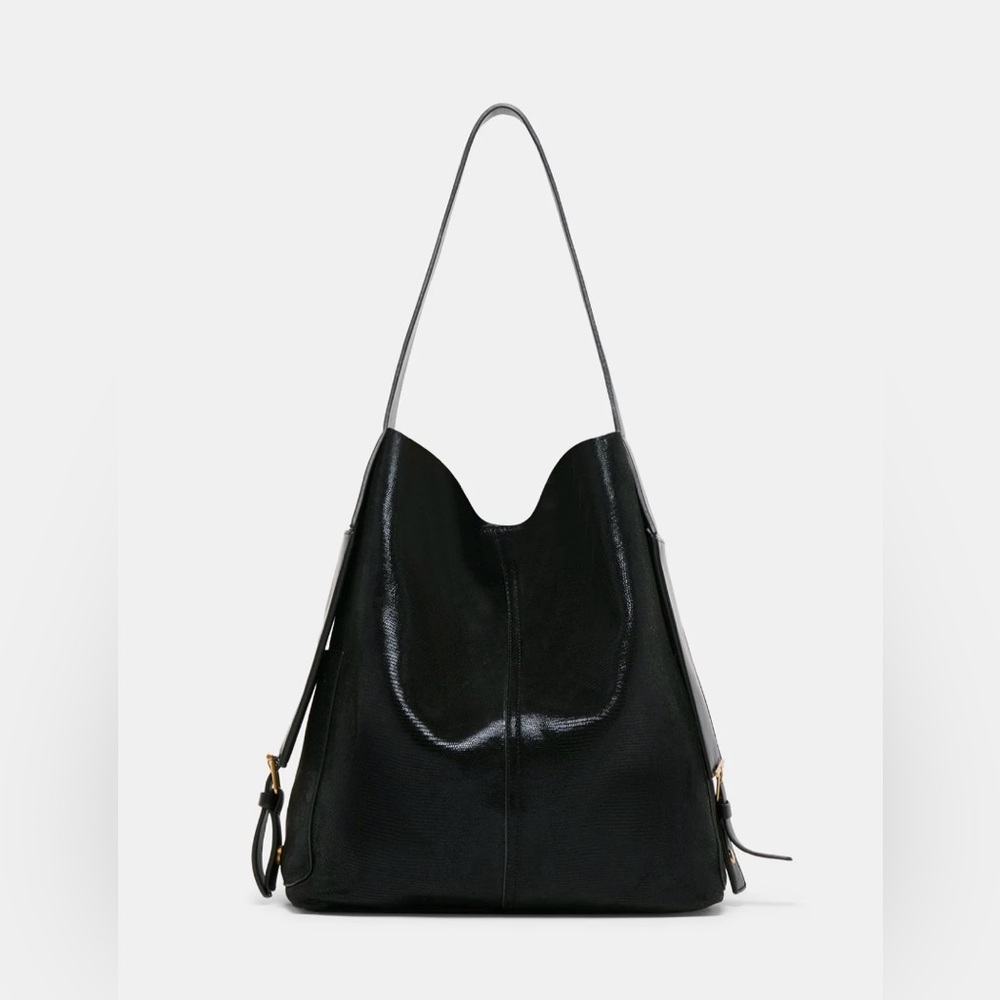 Dolce Vita Arden Tote Black Stella NWT and dust bag